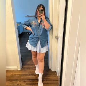 Vintage Casey& Max embroidered denim button down shirt